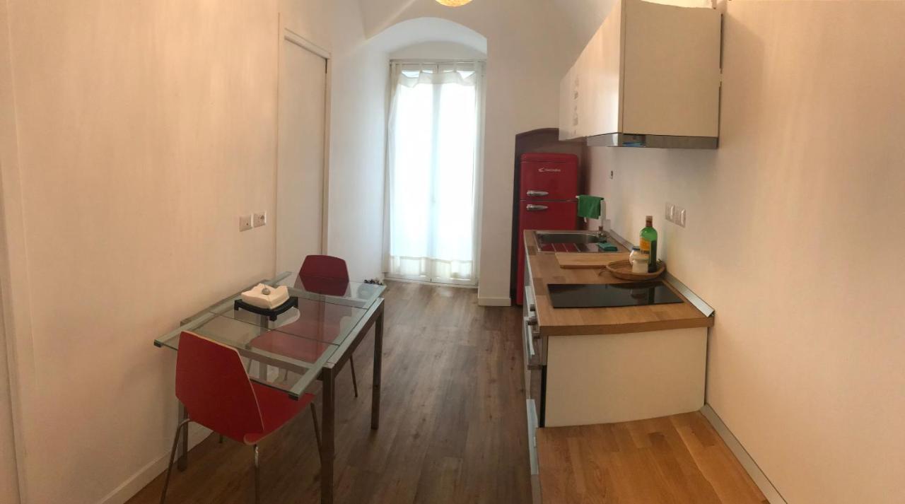 Central Suite Apartment Bari Exterior photo